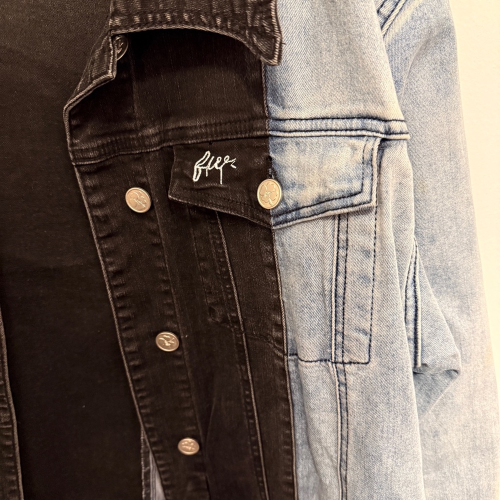 Two Tone jean jacket - Picture 2 of 4